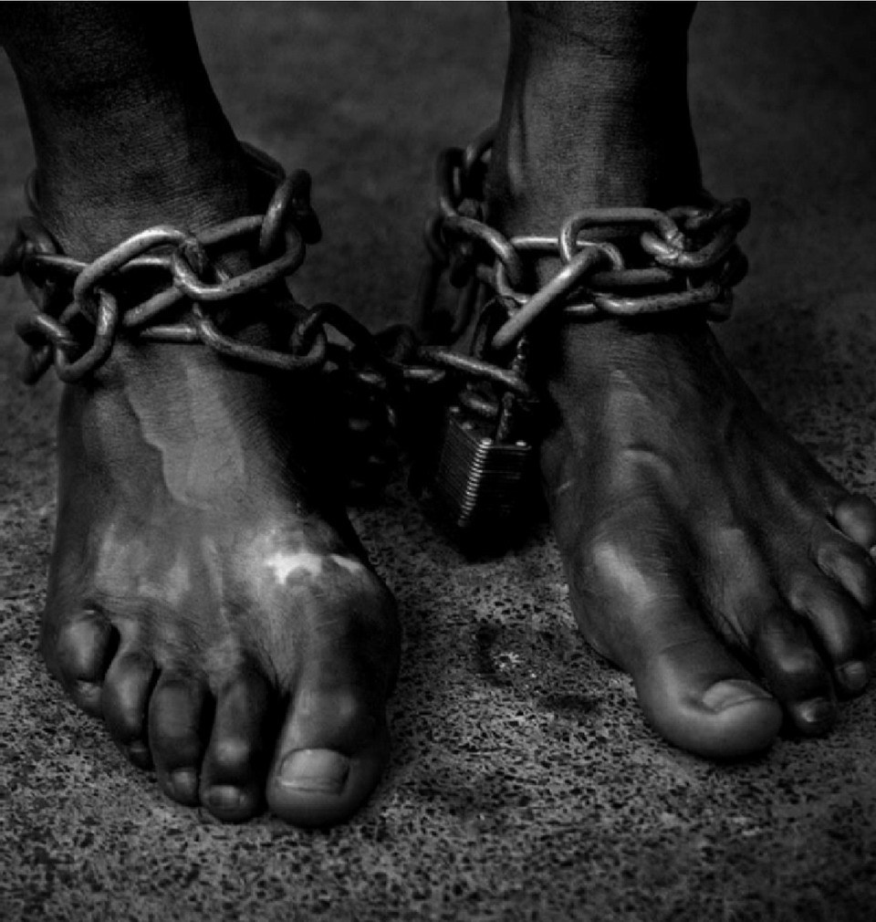 america the breaking of the shackles of slavery A disturbing but powerful portrayal of slavery in america 3 november 2013 there is a moment in '12 years a slave' when, as a form of punishment,. america the breaking of the shackles of slavery A disturbing but powerful portrayal of slavery in america 3 november 2013 there is a moment in '12 years a slave' when, as a form of punishment,.